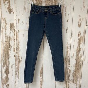 Blue Topaz, Skinny Jeans, Similar to a 28 Waist. In excellent condition!